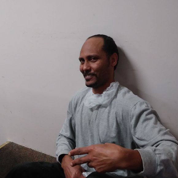 Meet your Posher, Yuri - Picture 1 of 1